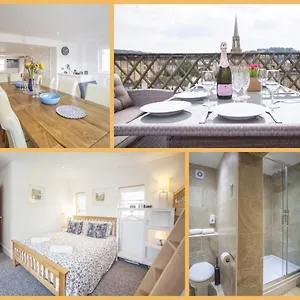 The Roof Terrace Maisonette - City Centre Bath